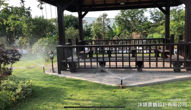 自動噴灌系統施工實例－涼亭草坪噴灌
